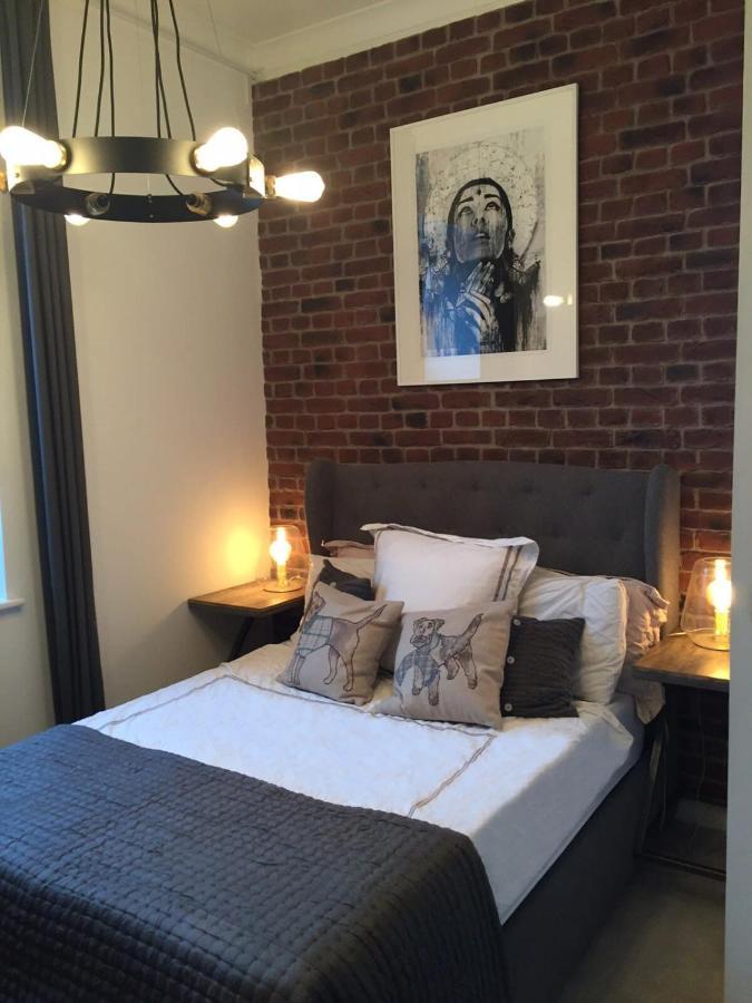Spacious 1 Bedroom Split Level Old Pub Conversion Tower Bridge London Eksteriør bilde