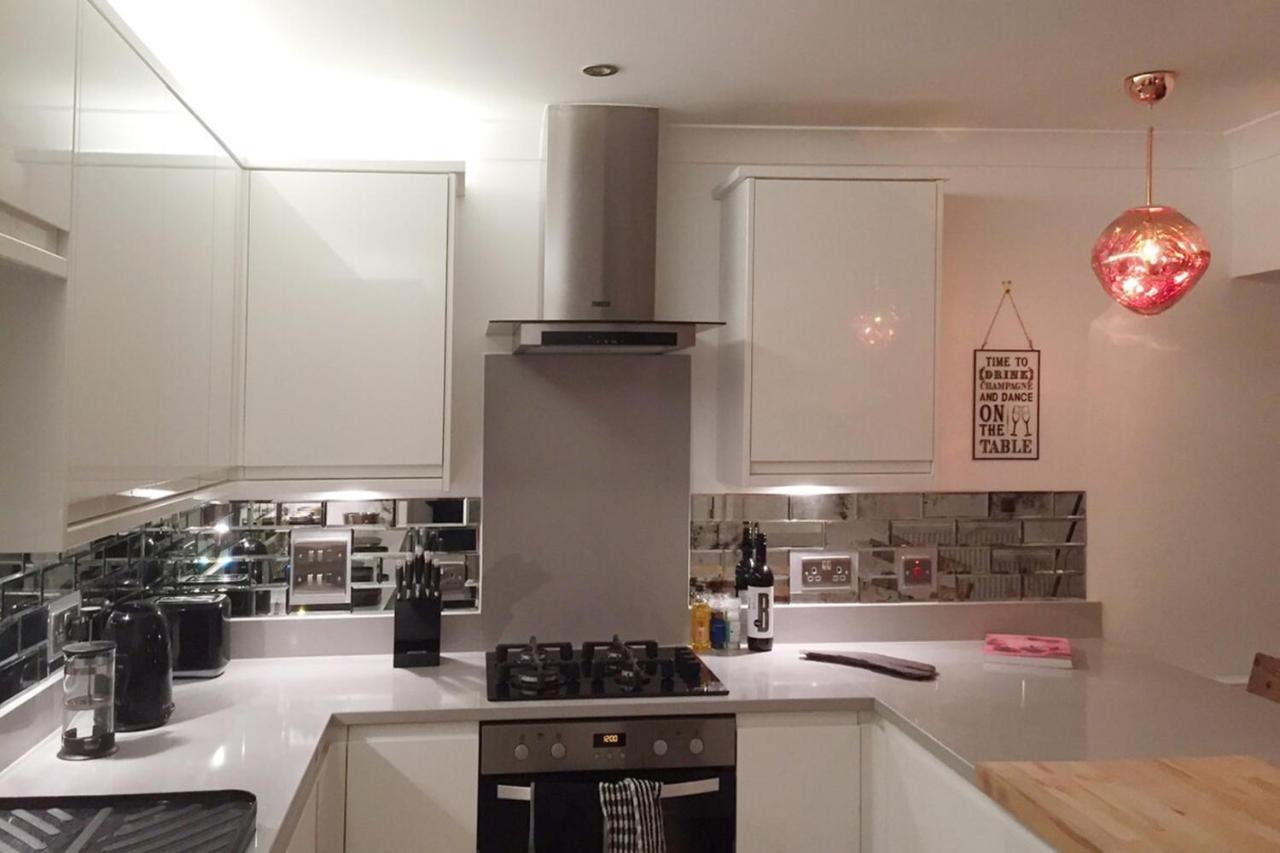 Spacious 1 Bedroom Split Level Old Pub Conversion Tower Bridge London Eksteriør bilde