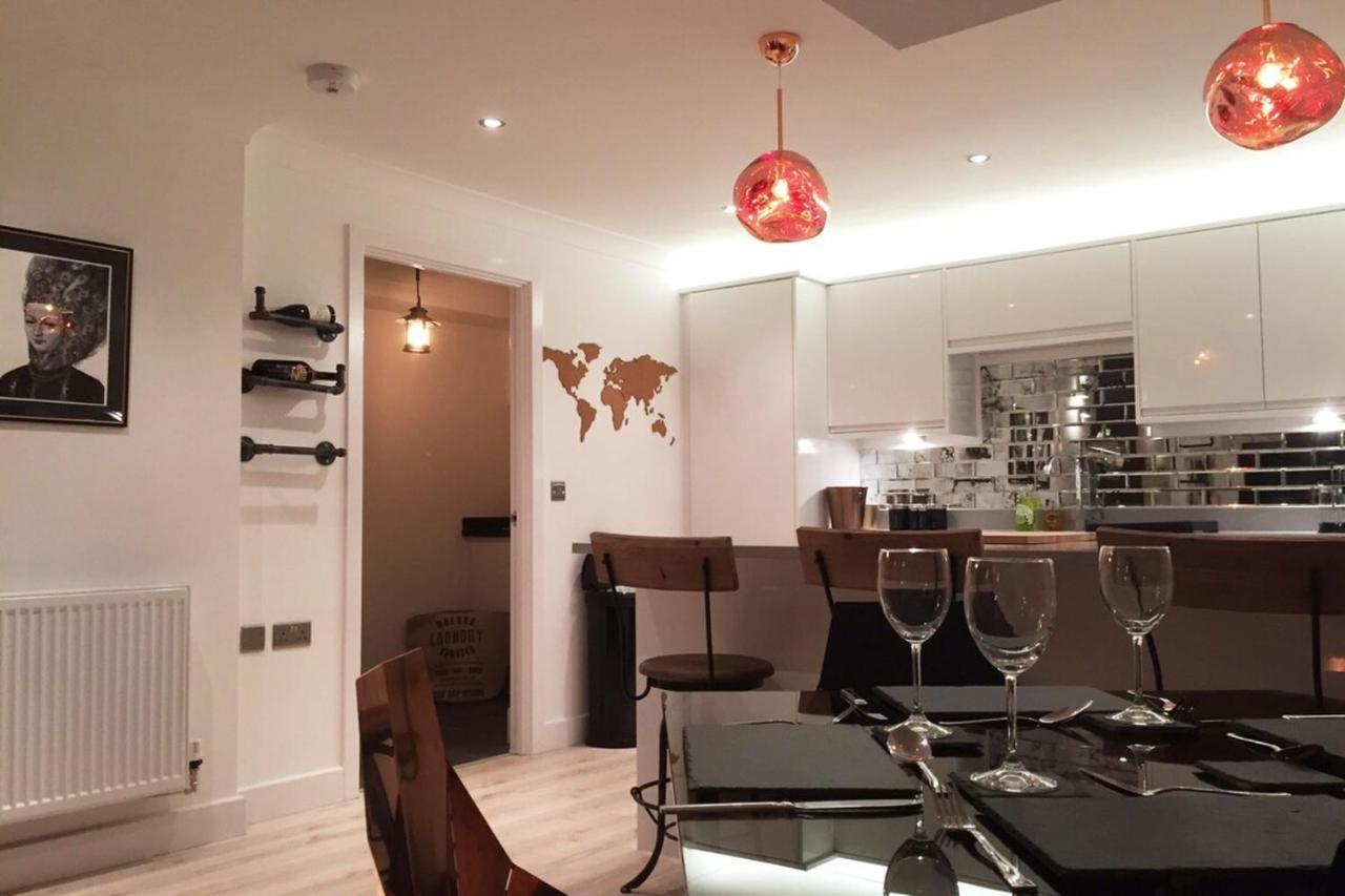 Spacious 1 Bedroom Split Level Old Pub Conversion Tower Bridge London Eksteriør bilde