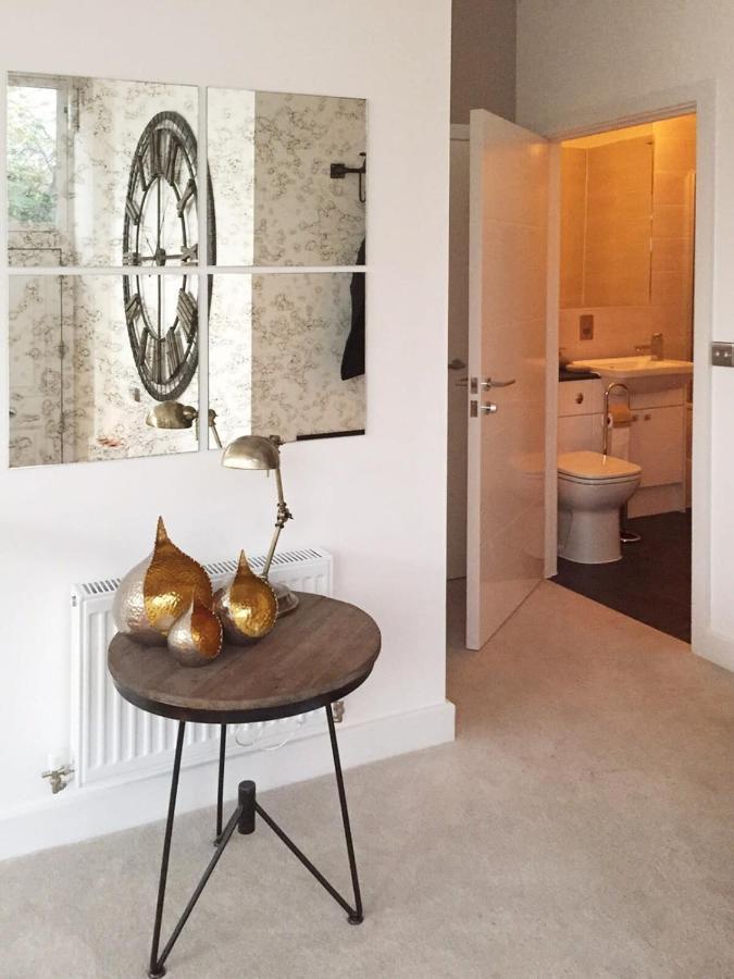Spacious 1 Bedroom Split Level Old Pub Conversion Tower Bridge London Eksteriør bilde