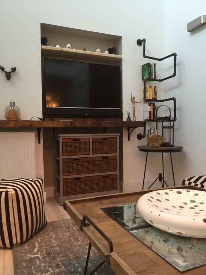 Spacious 1 Bedroom Split Level Old Pub Conversion Tower Bridge London Eksteriør bilde